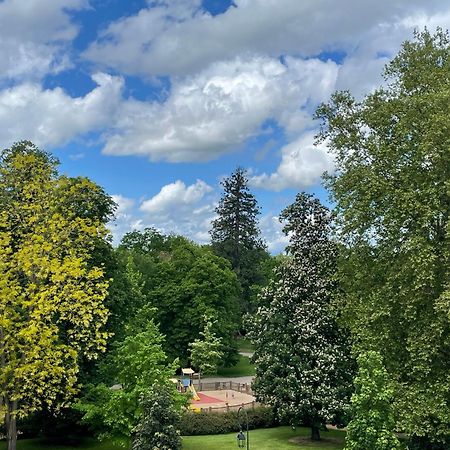 Le Joyau Des Parcs Classe 4 Etoiles Appartement Central Au Calme Avec Terrasse Vichy Exteriér fotografie